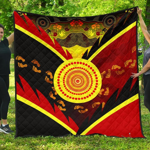 aboriginal-premium-quilt-indigenous-flag-with-footprint-hand-art