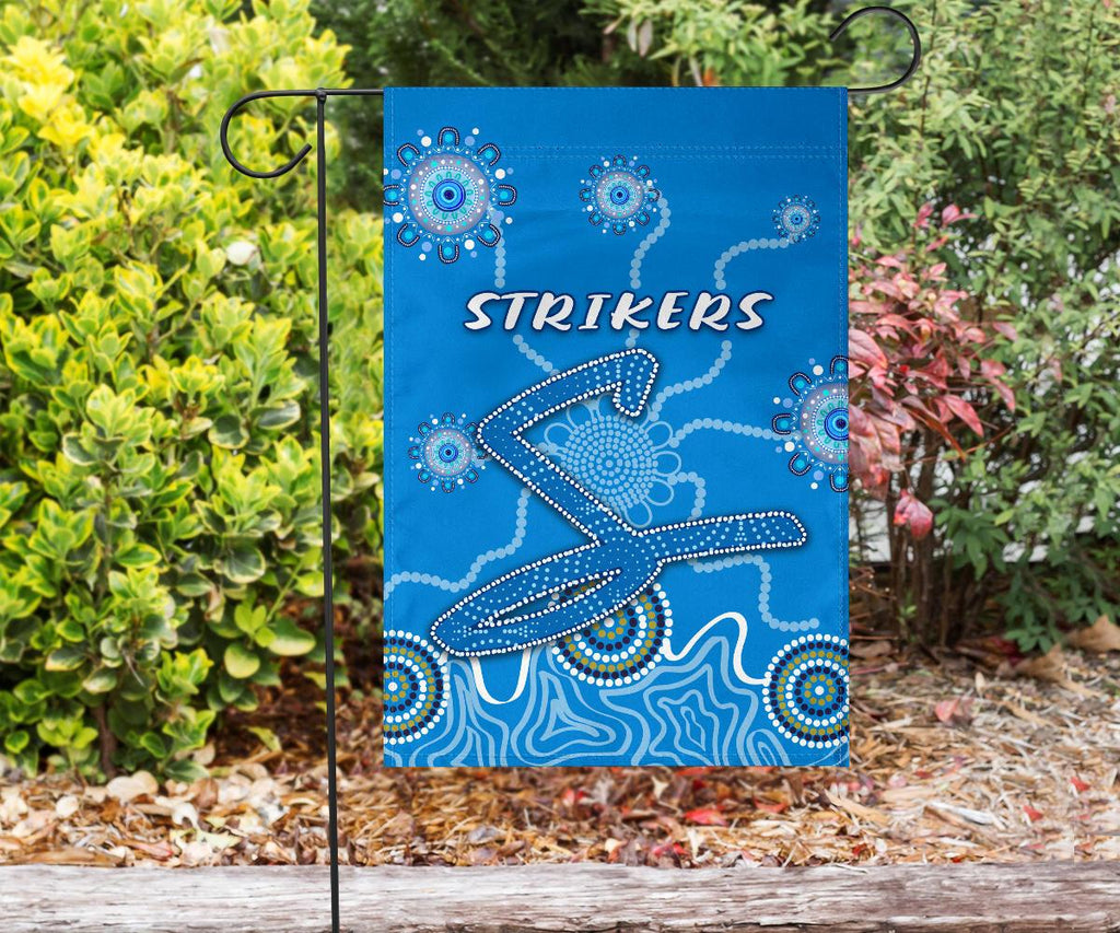 strikers-flag-indigenous-blue-energy