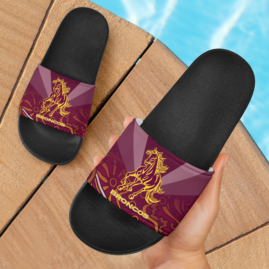 brisbane-broncos-indigenous-slide-sandals