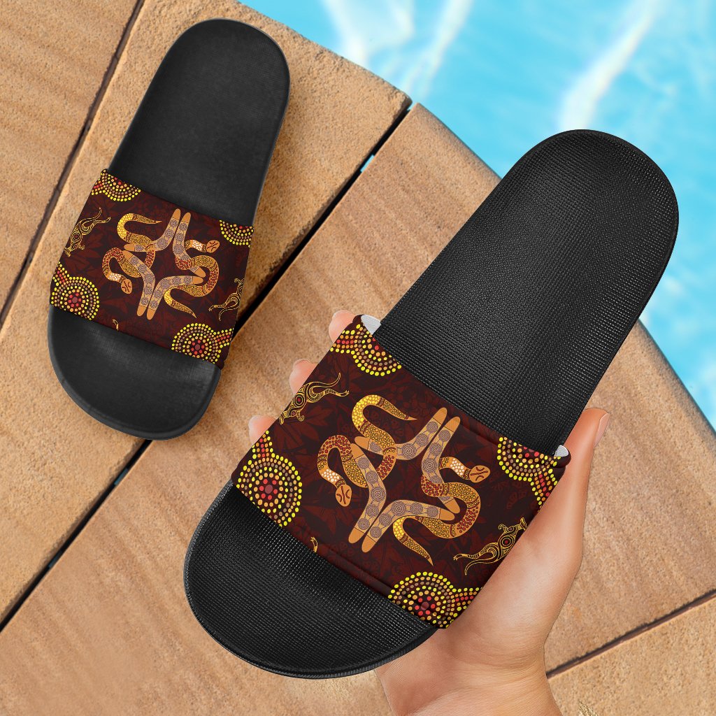 slide-sandals-boomerang-snack-aboriginal-dot-painting