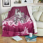 maori-manaia-the-blue-sea-premium-blanket-pink