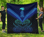 maori-manaia-new-zealand-premium-quilt-blue