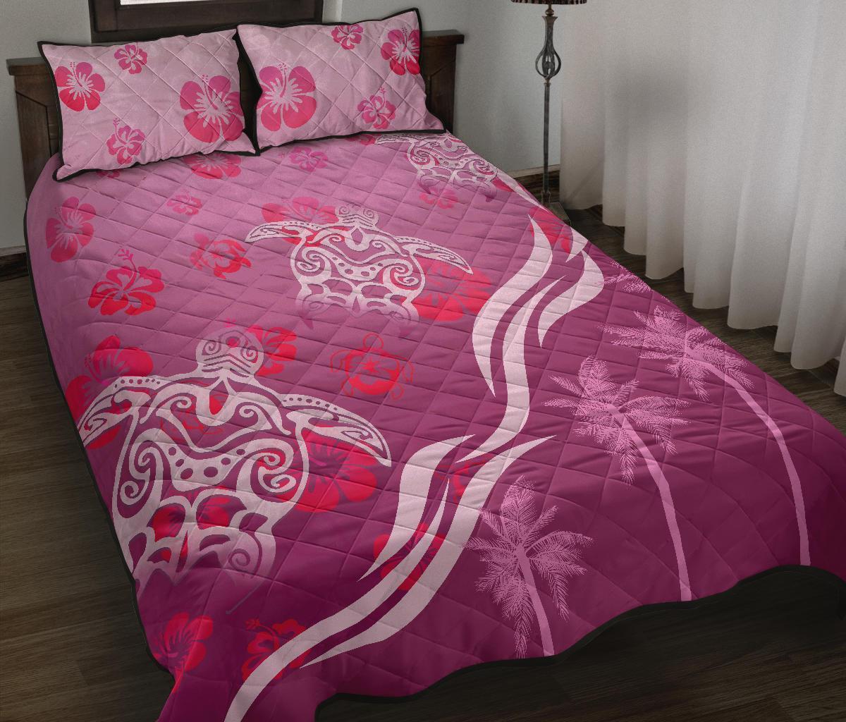 pink-turtle-hibiscus-quilt-bed-set