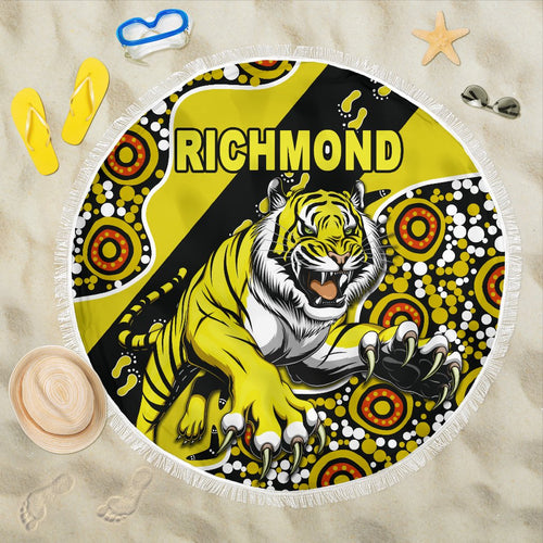 richmond-beach-blanket-indigenous-tigers