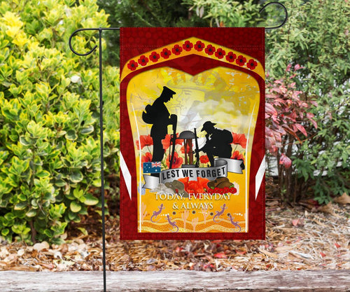 anzac-flag-lest-we-forget-aboriginal-version