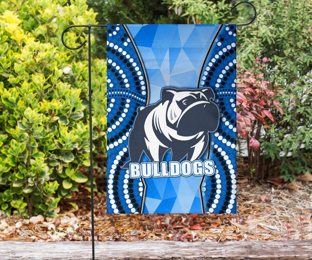 bulldogs-flag-indigenous-snappy