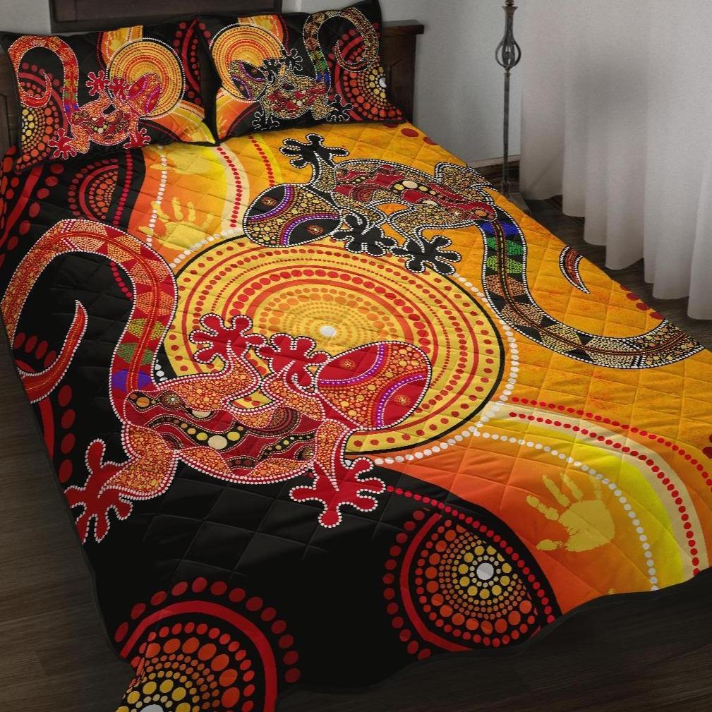 aboriginal-quilt-bed-set-couple-aboriginal-lizards