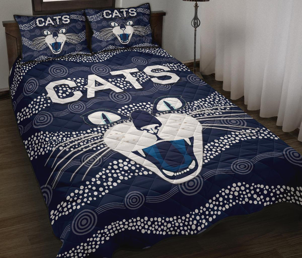 geelong-quilt-bed-set-cats-indigenous-navy
