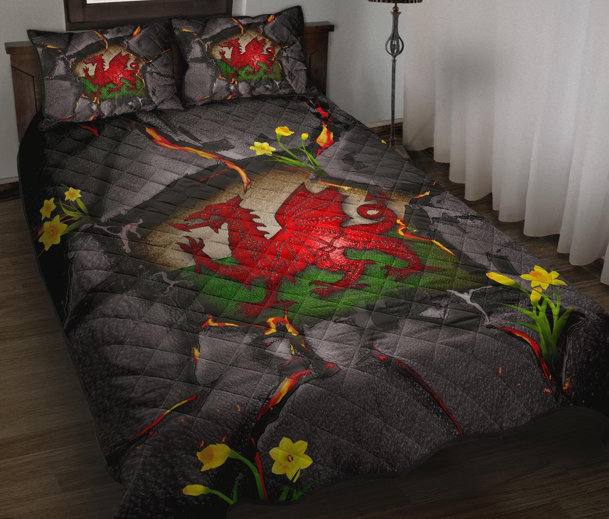 wales-quilt-bed-set-welsh-dragon-daffodil-lava