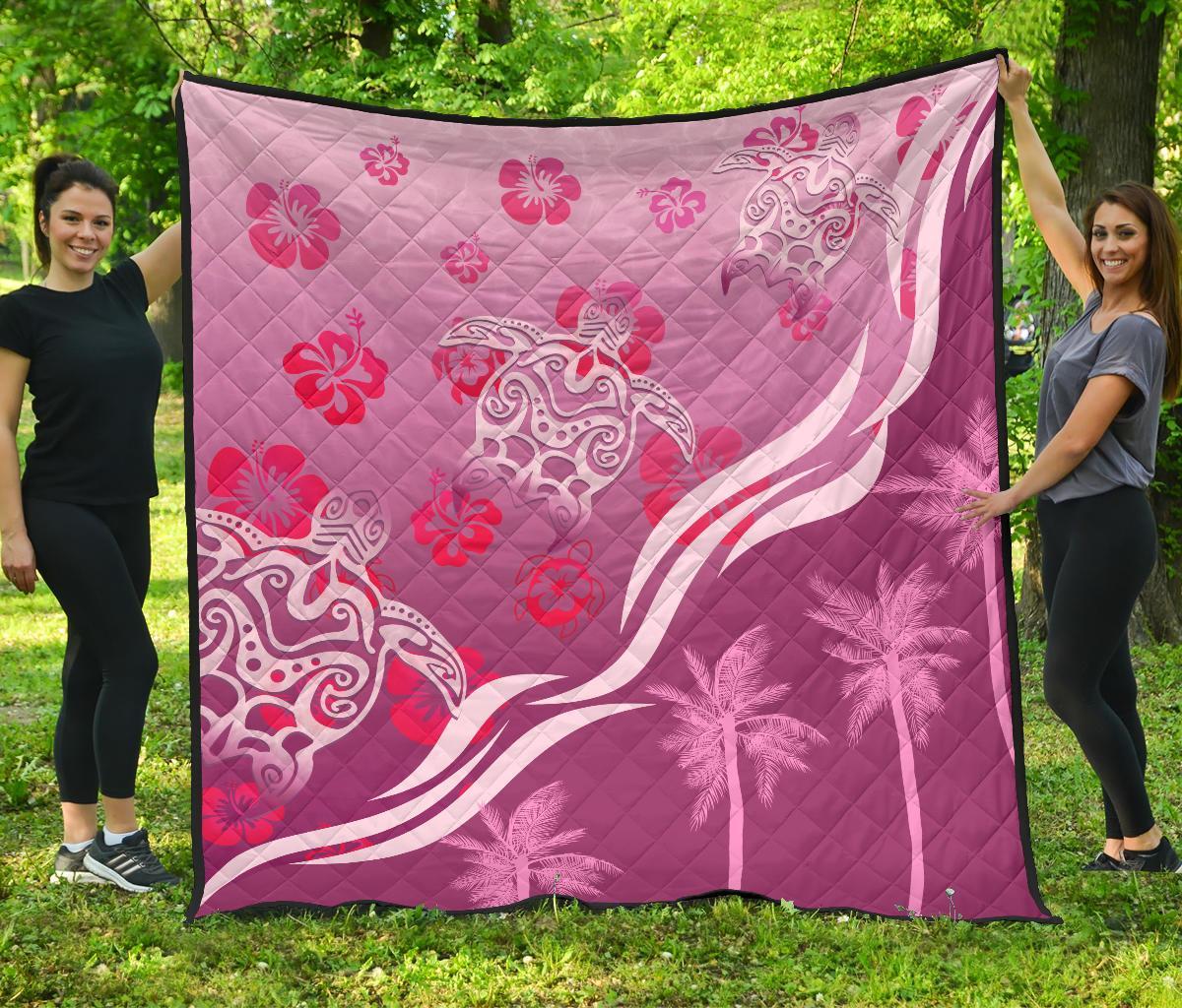 pink-turtle-hibiscus-premium-quilt