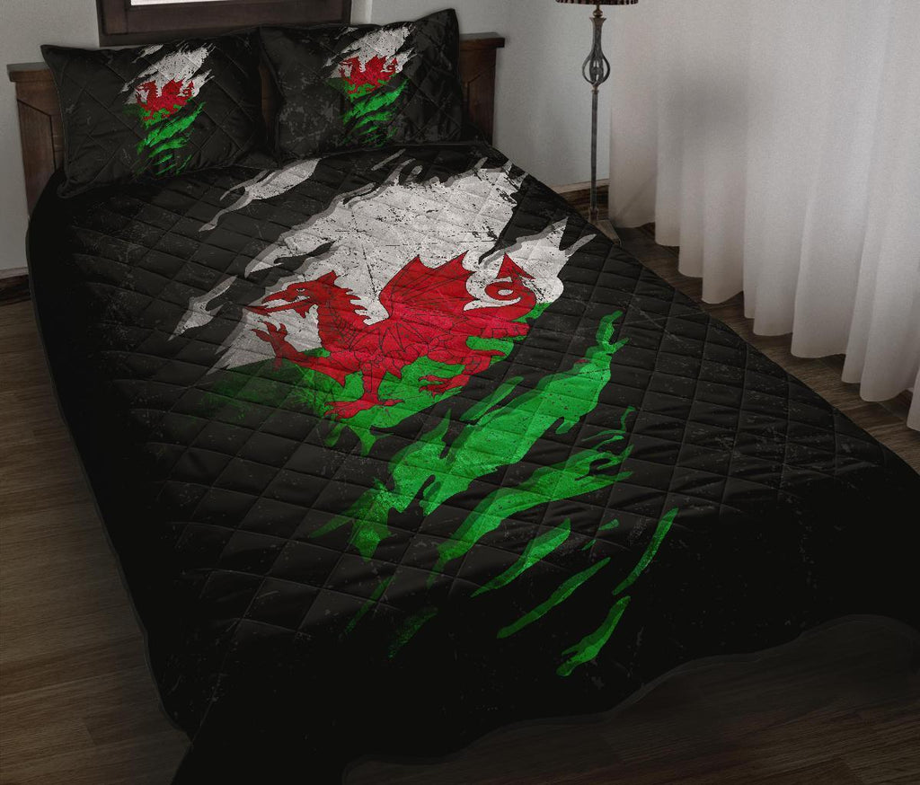 wales-in-me-quilt-bed-set-special-grunge-style