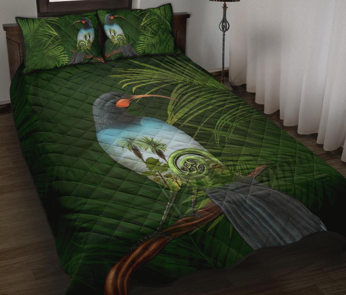 huia-bird-new-zealand-quilt-bed-set