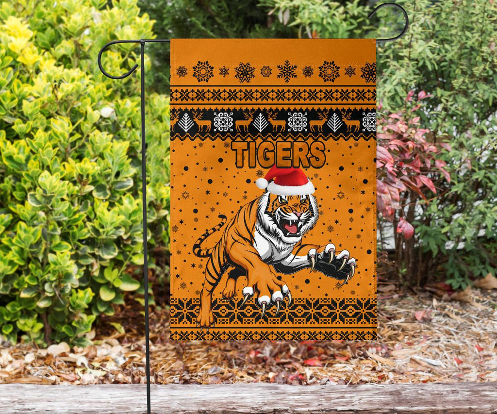 wests-christmas-flag-tigers-unique-vibes-orange