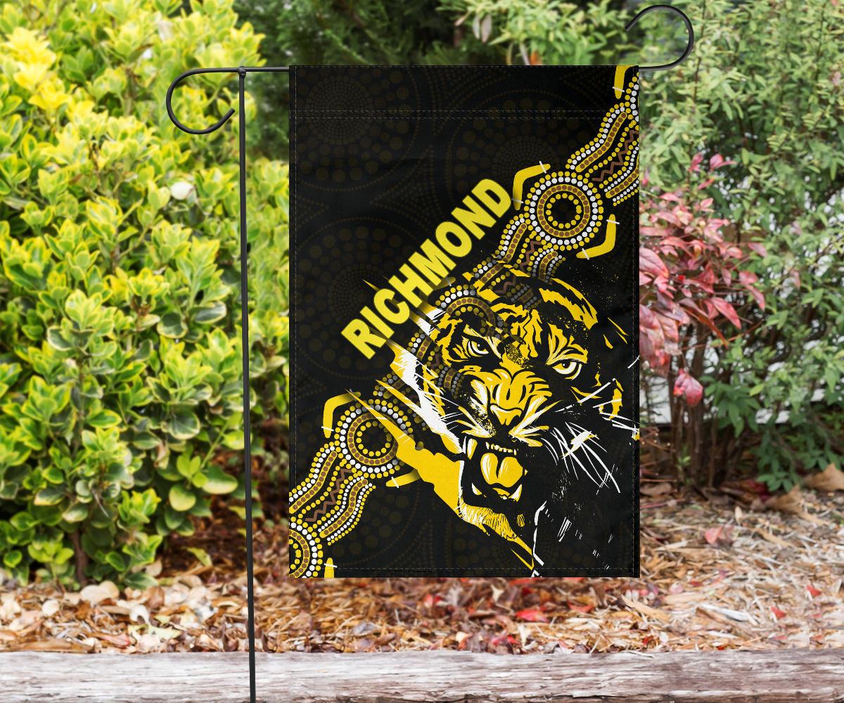 richmond-flag-power-tigers-indigenous