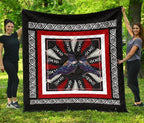 tui-silver-fern-art-2-quilt