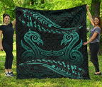 aotearoa-premium-quilt-turquoise-maori-manaia-with-silver-fern