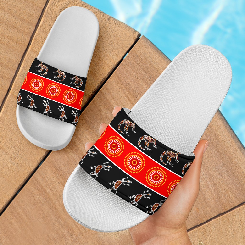aboriginal-slide-sandals-aboriginal-kangaroo-and-lizard-white