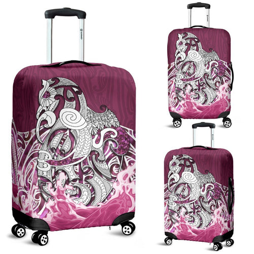 maori-manaia-the-blue-sea-luggage-covers-pink