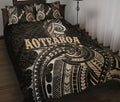 maori-tattoo-with-map-new-zealand-quilt-bed-set