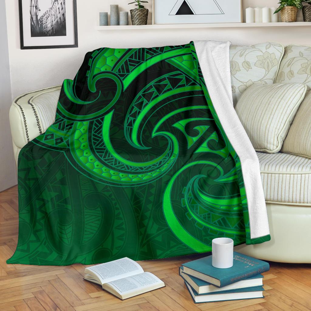 new-zealand-maori-mangopare-premium-blanket-polynesian-green