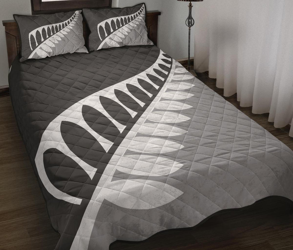 new-zealand-flag-silver-fern-black-and-silver-quilt-bedding-sets