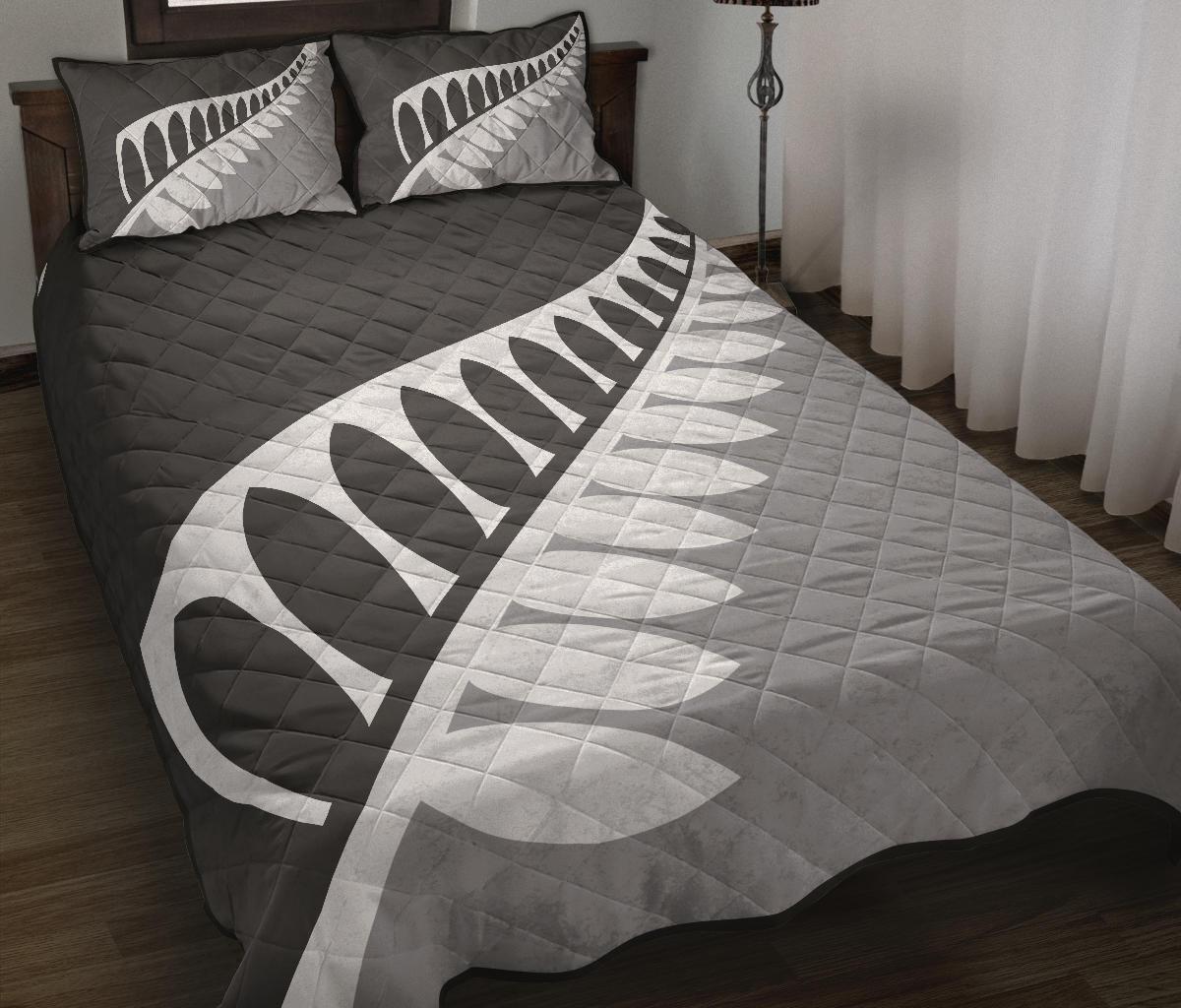 new-zealand-flag-silver-fern-black-and-silver-quilt-bedding-sets