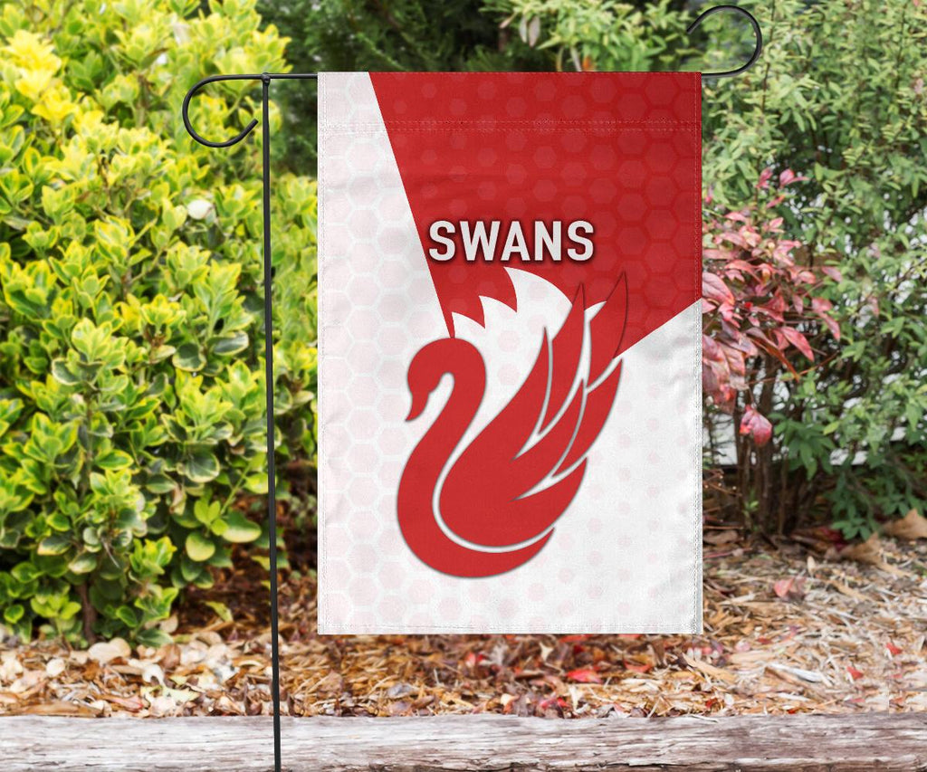 sydney-flag-swans