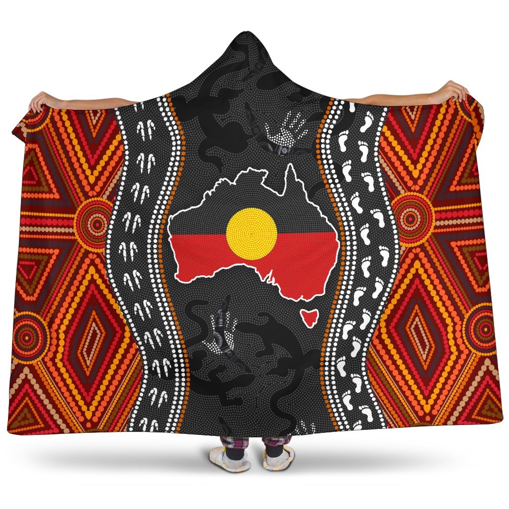 aboriginal-hooded-blanket-australia-indigenous-map