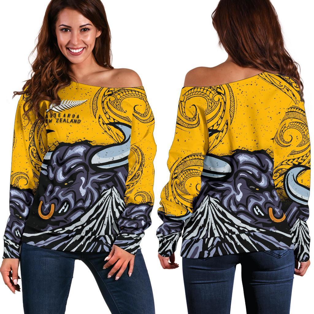New Zealand Maori Women Off Shoulder Sweater Taranaki Bull - Vibe Hoodie