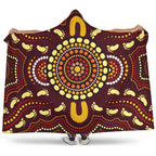 hooded-blanket-indigenous-circle-footprint