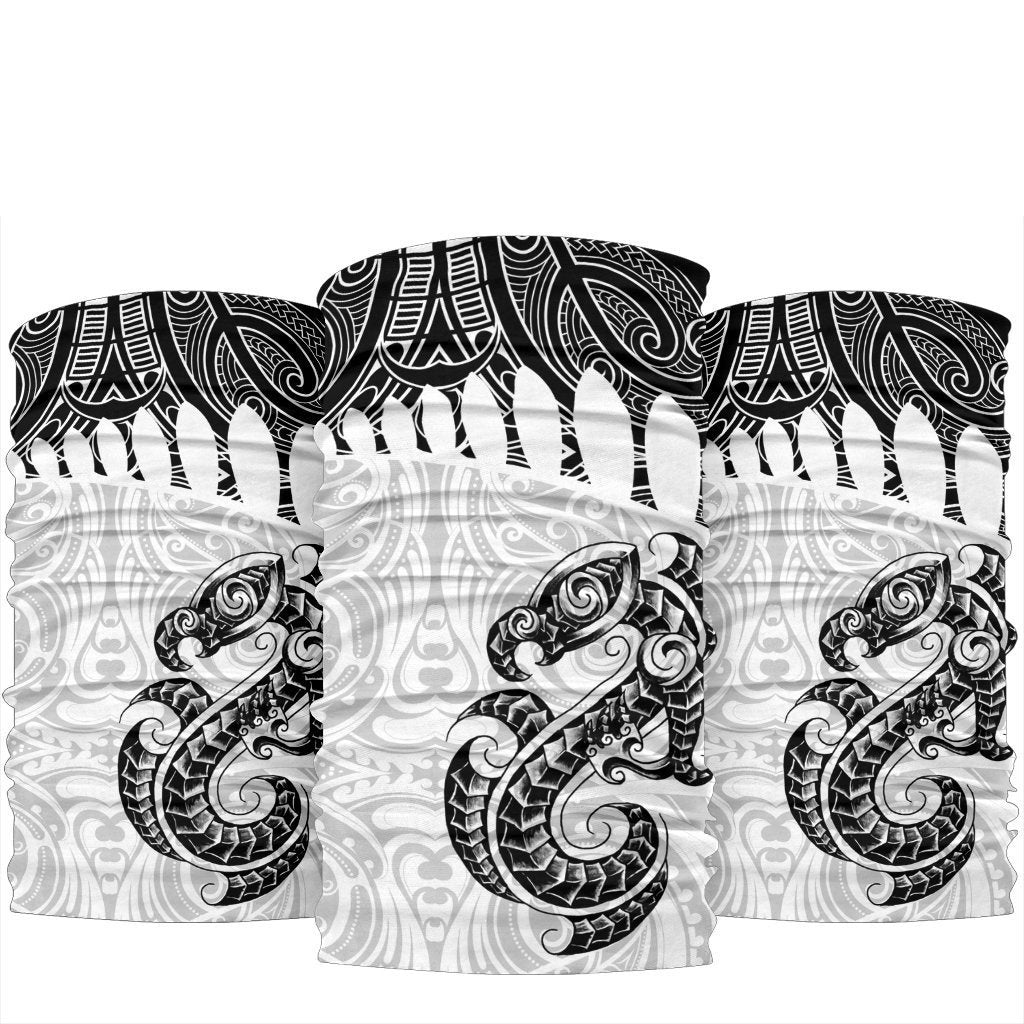 aotearoa-bandana-maori-manaia-silver-fern-white
