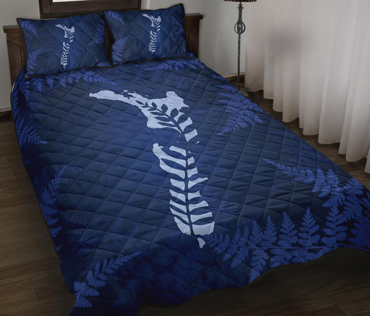 new-zealand-map-x-silver-fern-quilt-bed-set-02