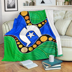 torres-strait-islands-premium-blanket-flag-with-aboriginal-patterns