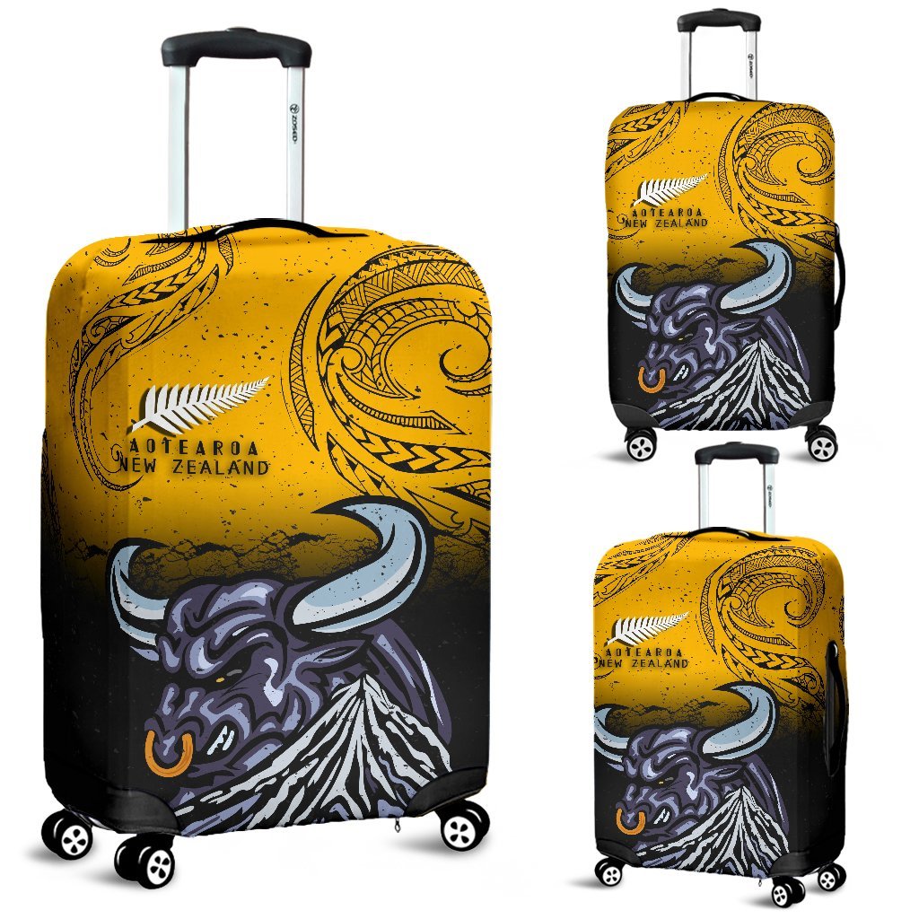 new-zealand-maori-luggage-covers-taranaki-bull