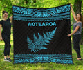 aotearoa-new-zealand-maori-premium-quilt-silver-fern-blue