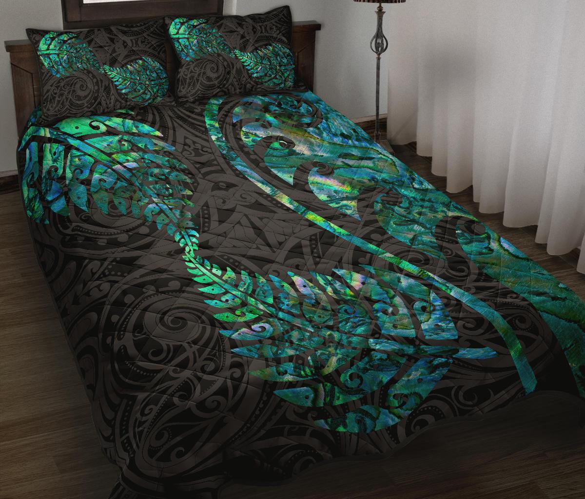 aotearoa-maori-quilt-bed-set-silver-fern-koru-vibes