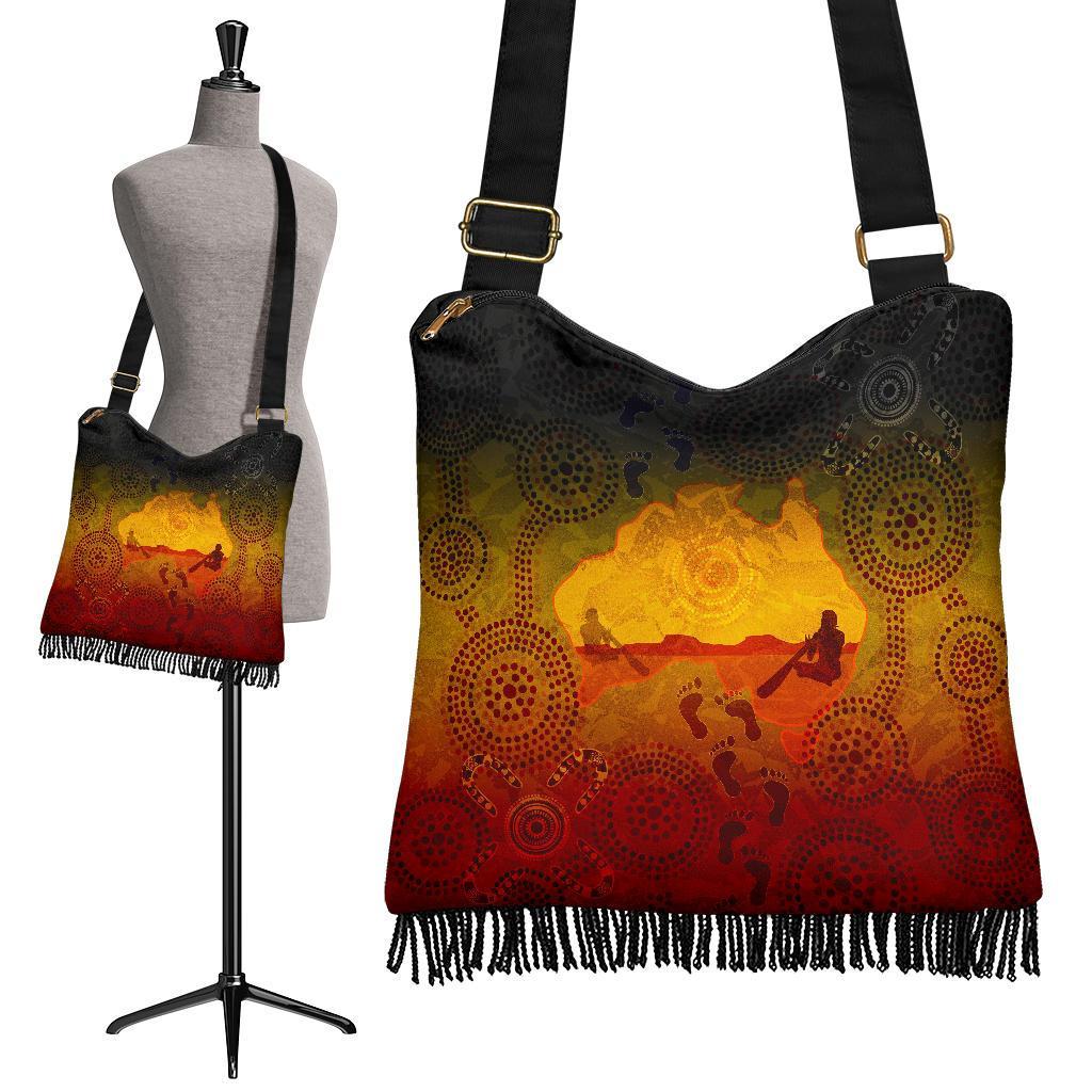 aboriginal-boho-bags-australian-map-with-indigenous-color