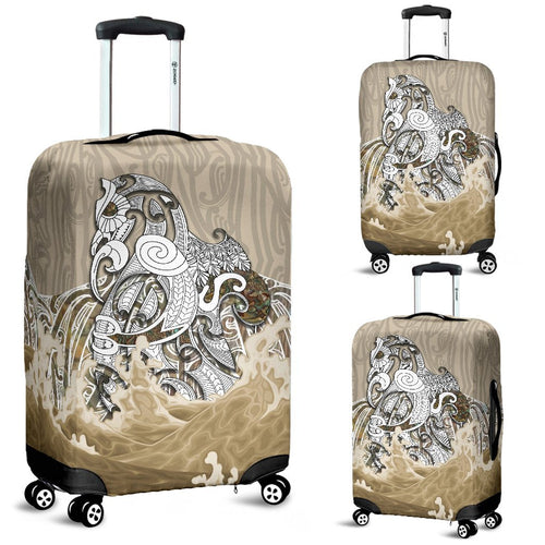 maori-manaia-the-blue-sea-luggage-covers-golden