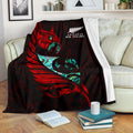new-zealand-premium-blanket-manaia-paua-fern-wing-red