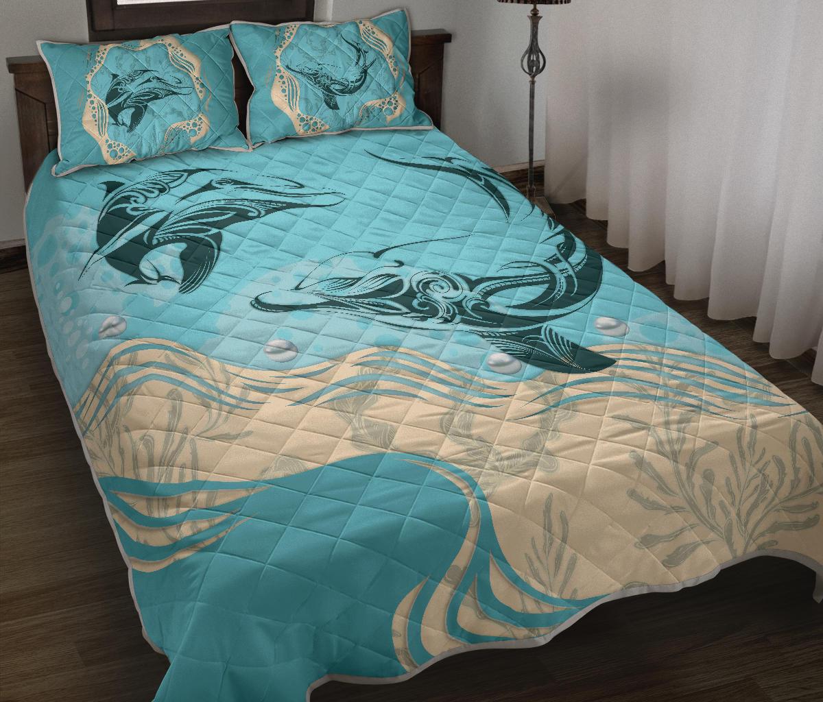 dolphin-pearl-quilt-bed-set