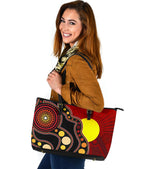 aboriginal-leather-tote-bag-australia-aboriginal-lives-matter-flag-circle-dot-painting-art-bag