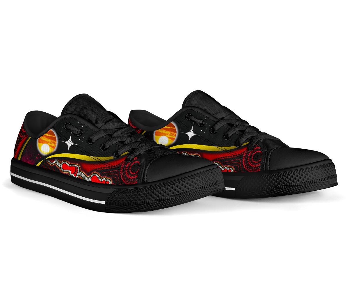 low-top-shoes-australian-aboriginal-flags-symbolic-meaning-black