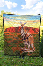 premium-quilts-kangaroo-coverlets-uluru-landscape-art