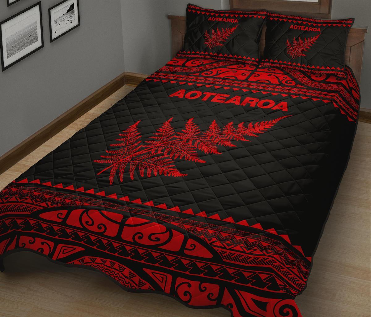 aotearoa-new-zealand-maori-quilt-bed-set-silver-fern-red