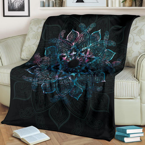 maori-mandala-blanket-paua-shell