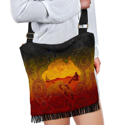 aboriginal-boho-bags-australian-map-with-indigenous-color