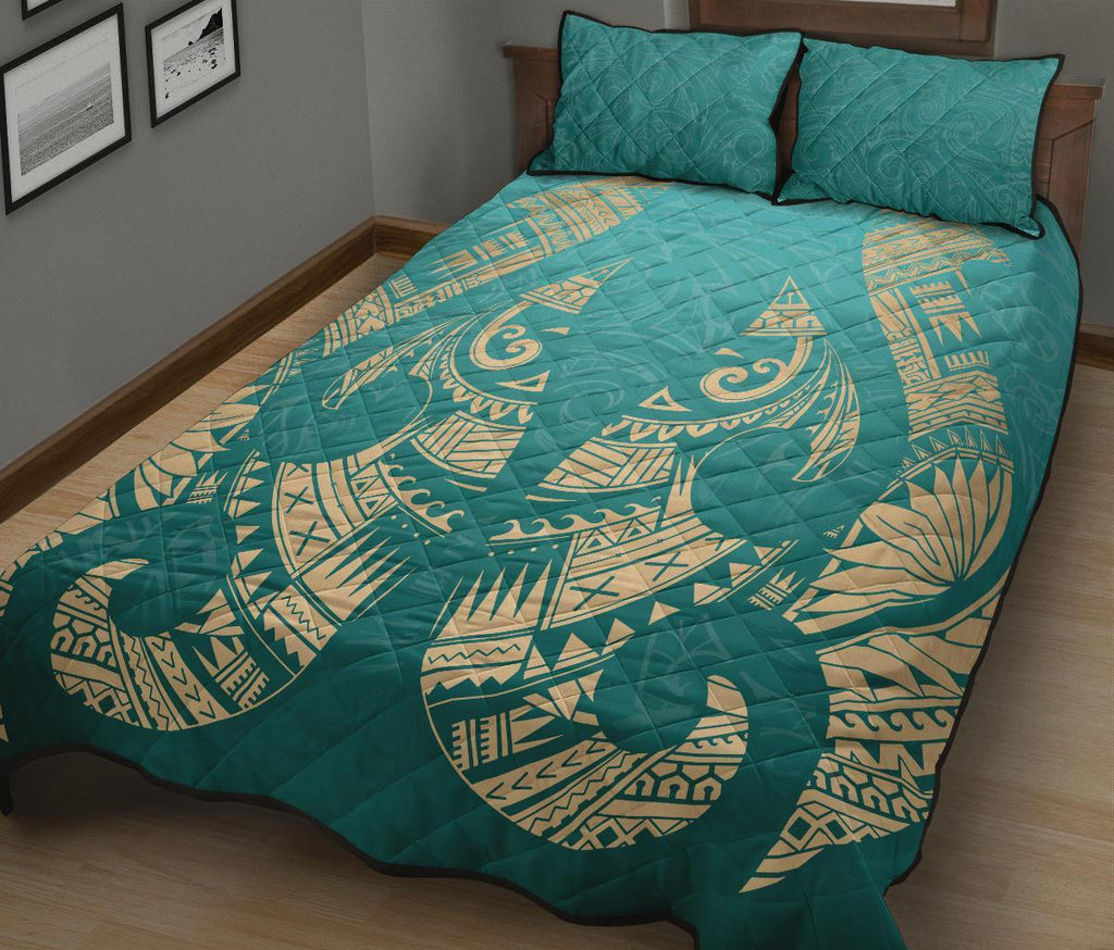 new-zealand-maori-hei-matau-tattoo-quilt-bed-set