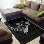 new-zealand-heart-area-rug-map-kiwi-mix-silver-fern-white