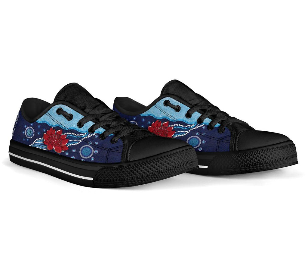 nsw-low-top-shoe-tahs-indigenous