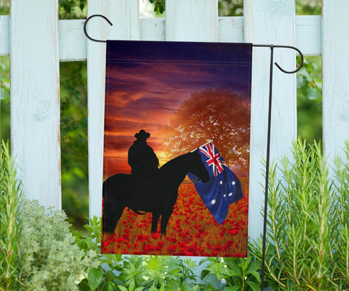 anzac-day-2021-flag-lest-we-forget-ver01